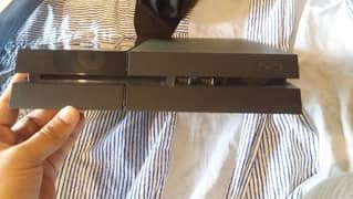ps4 500 gb with one original game one controller