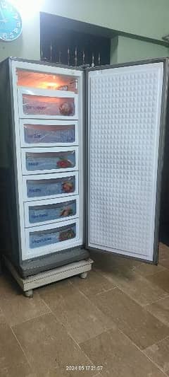 Dawlance freezer single door