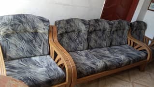 Urgent sofa for sale