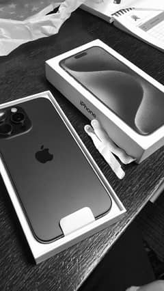 iPhone 15 pro max 512gb Black Titanium
