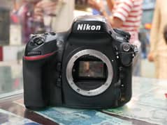 Nikon D800 full frame body in neat condition