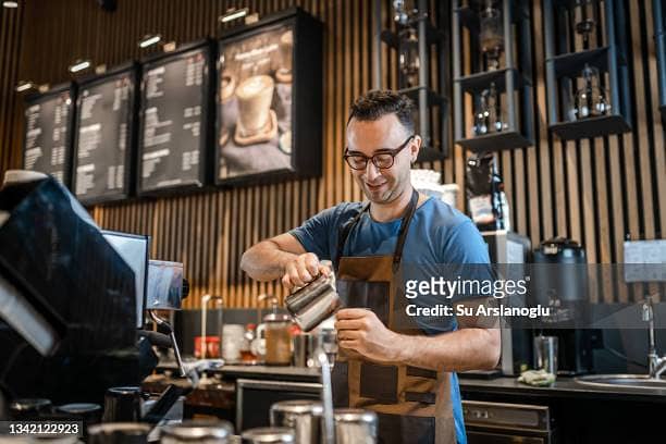 BARISTA - COFFEE MAKING - HOT AND COLD - BAR MAN 0