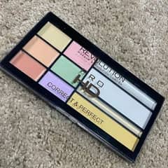 makeup kit