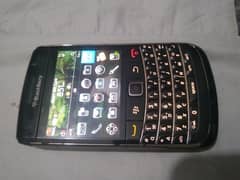 blackberry bold 9700  non PTA for sale
