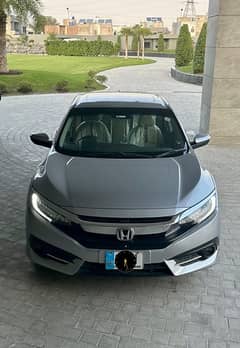 Honda Civic full option 2019 exchange aslo possible