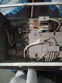 ups heavy duty full ok condition. Buy and use trust fully