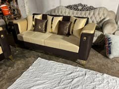 Brand New good looking sofa sets with table