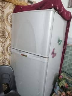 dawlance fridge large size (03004282975