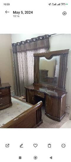Dressing table Available for sale,