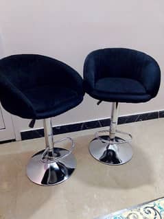 hydrolic chairs available