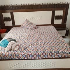 Mint condition Bedset with Dressing Table