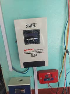 simtek hybrid  solar charge controller mppt 80A