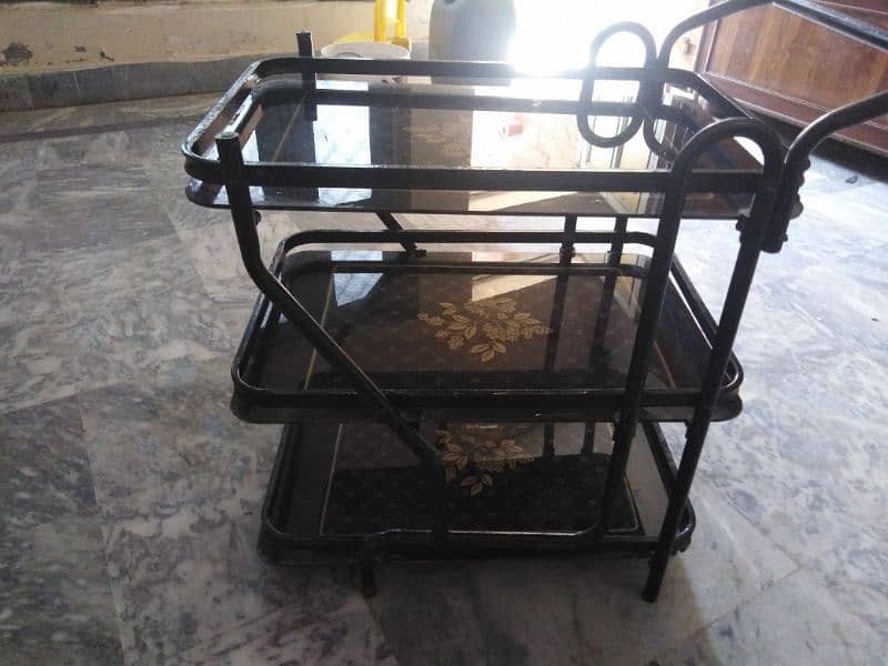 tea trolly  used without wheels 1