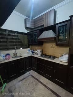 2 bedroom & 2 bathroom & D tv lounge & Kitchen upper portion available for rent in G10