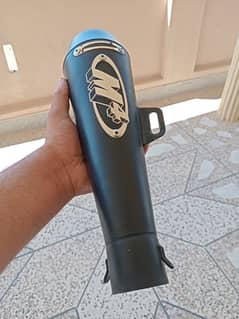 M4 exhaust and 2 peice handle bar for ybr