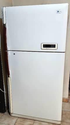 LG Refrigerator Top of Line Model  GR-762DEQF Non Frost Extra Large