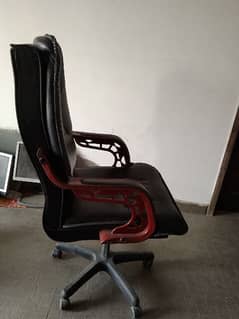 office Chair& Table