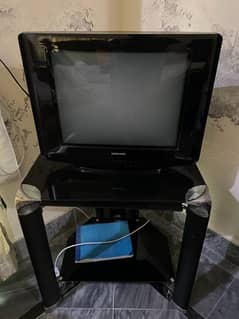 tv + trali for sale good condition