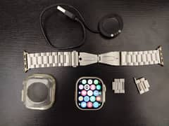 cool smart watch with accessories