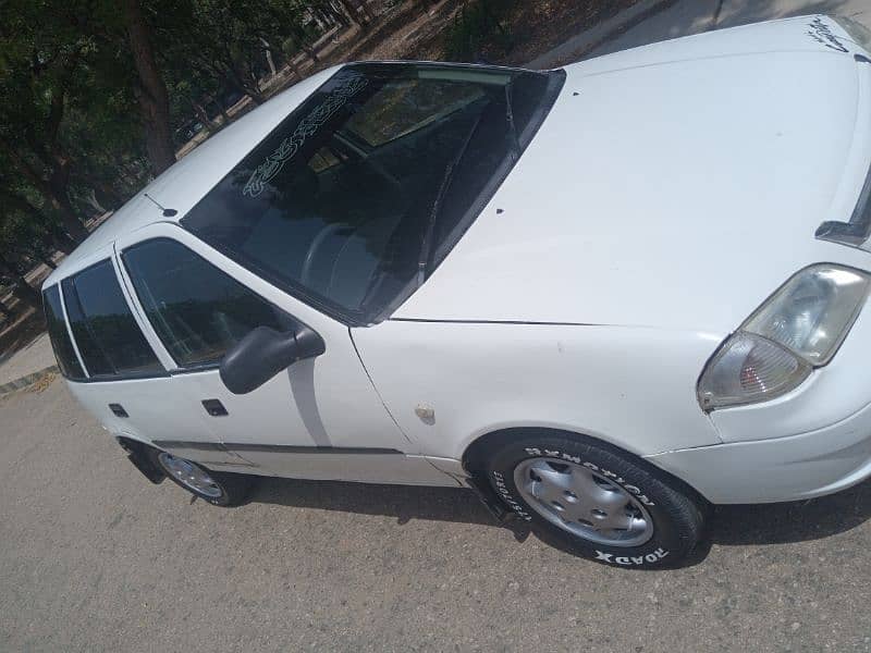 Suzuki Cultus 2012 5