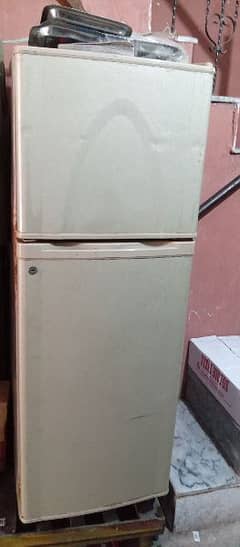 frige original condition only gass filling