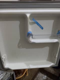 Mini room saver fridge