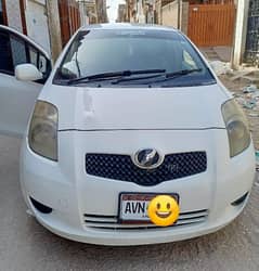 Toyota Vitz 2011