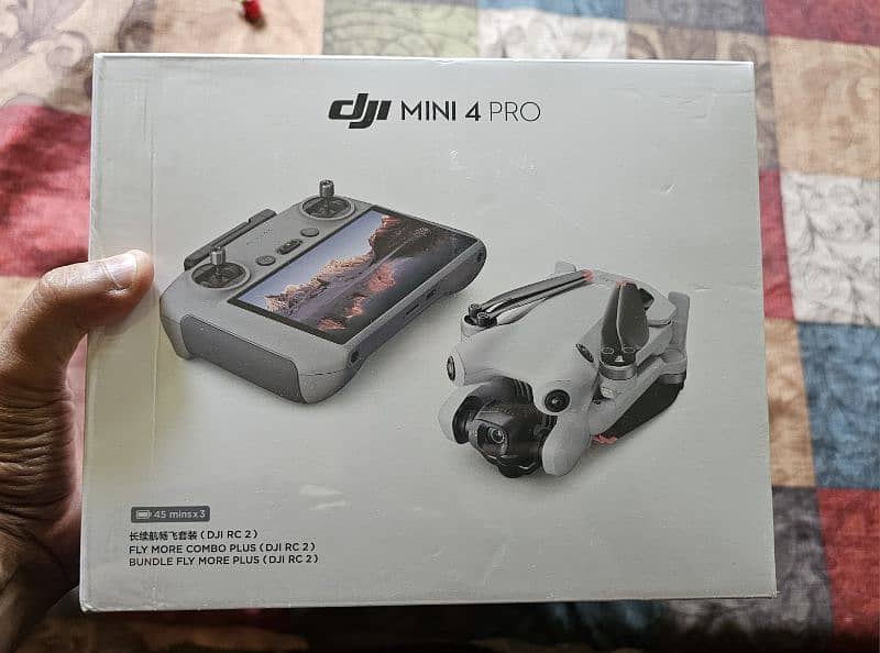 DJI Mini 4 Pro FlyMoreCombo Plus Seal Pack Non Active. 0