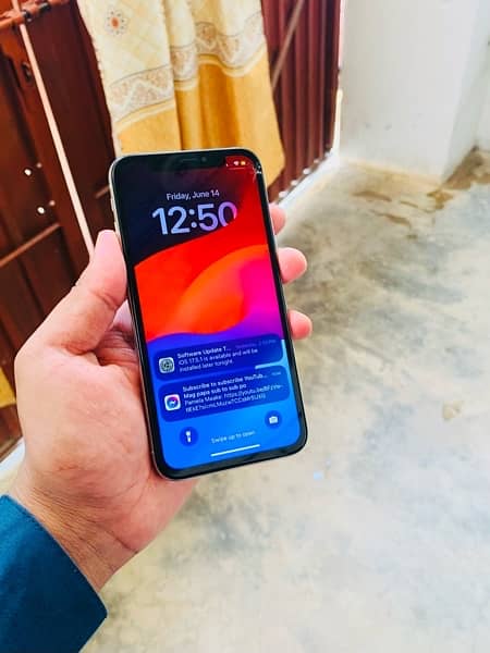 iPhone XS  64 Gb for sell 1