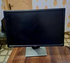 Dell Monitor 24" Full HD - 1K Resolution