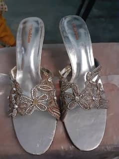 used ladies shoes