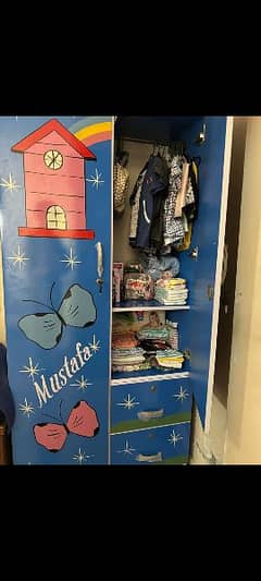 wardrobe for kids with 2 doors and 2 drawers