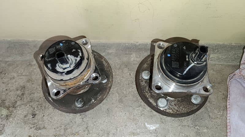 Toyota Corolla X Altis 2021 wheel Hub set for sale 0