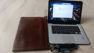 HP CHROMEBOOK 14 WITH CHARGER AND BAG