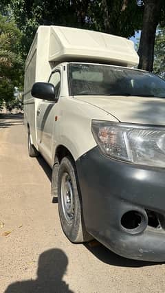 Toyota Hilux Deckless 2016