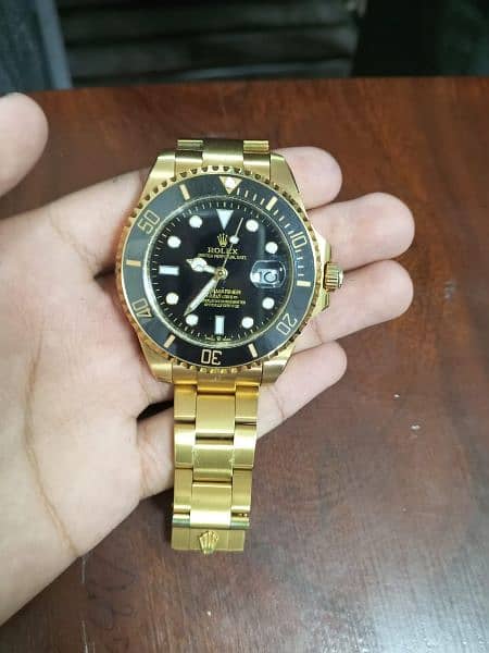 Rolex Submariner  Watch Gold Colour With Box. 2