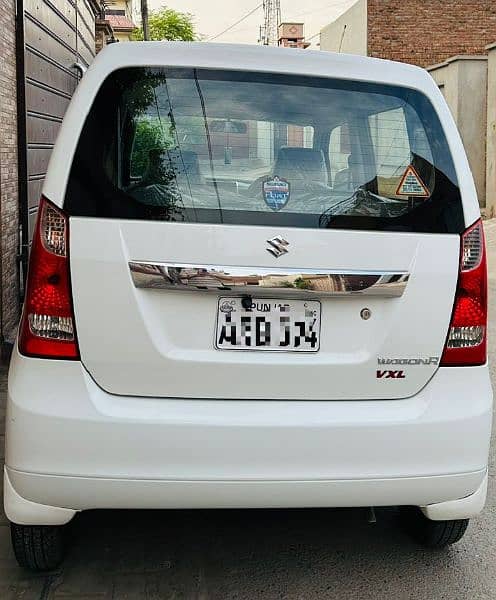 Suzuki WagonR 2024
Bnk Lesed 15.5lkh Dmnd
68OOO instlmnt 3 pad 57 baqi 0