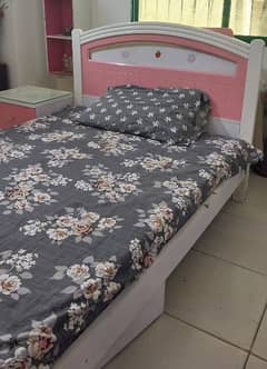 deco imported bed set