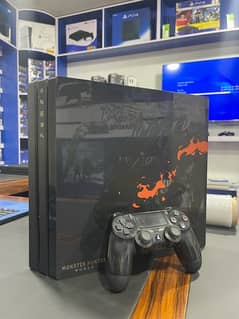 PS4 PRO (1TB) LIMITED EDITION FOR SALE