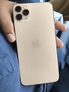 one hand use iphone 11 pro mix 512 Gb  All Sim Active