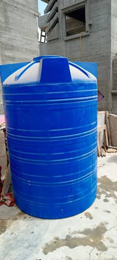 2500 Liter Vertical water tank