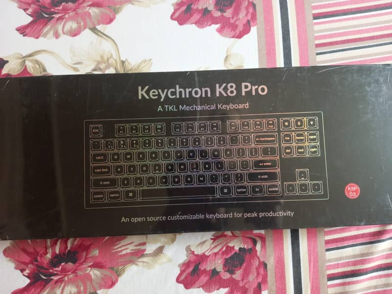 Skyloong SK84S and Keychron K8 Pro NEW 1