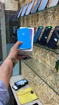 iphone xr 64gb pta approved