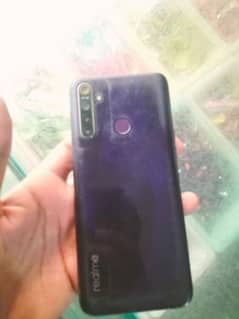 Realme 5 for sale 4/64