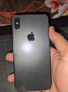 I phone xsmax factory unlocked 64gb 9/10