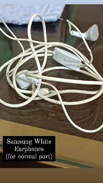 Original/Genuine Earphones of Samsung and Infinix 6