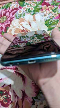 vivo y17 8/256 10/10.22. 500 final