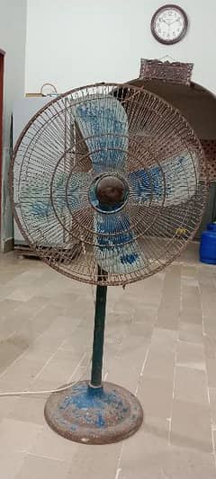 Old heavy Fan