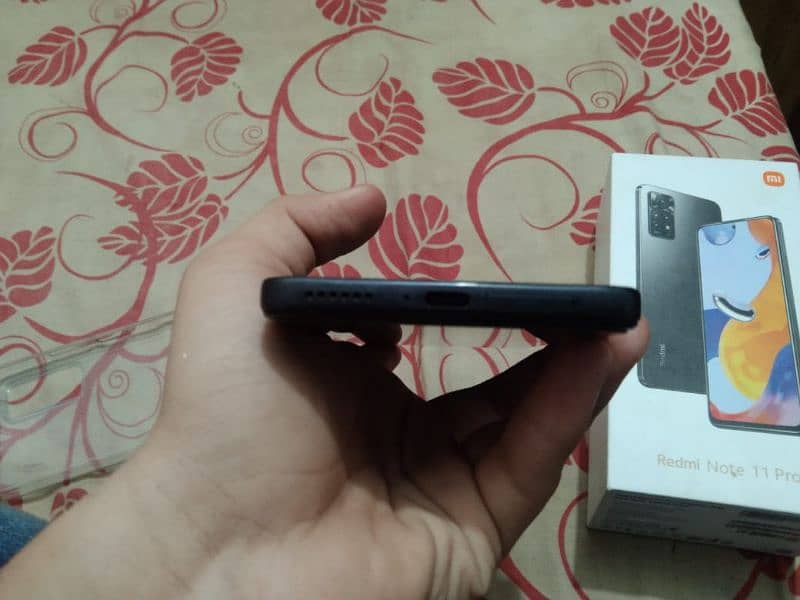 Redmi Not 11 Pro 10/9 condition all ok charger not available 5