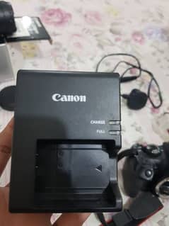 Cannon 1300D